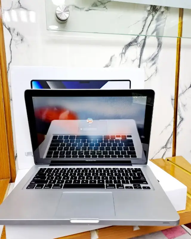 Macbook pro 2012