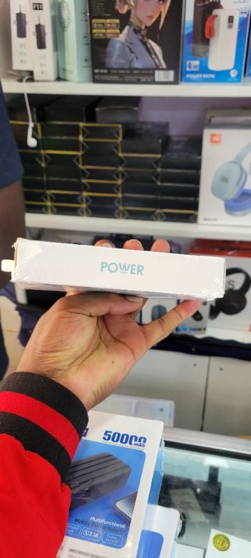 10,000mAh POWERBANK