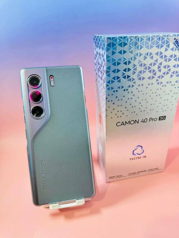 TECNO CAMON 40 PRO