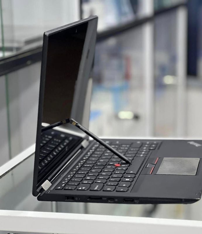 Lenovo ThinkPad Yoga x260