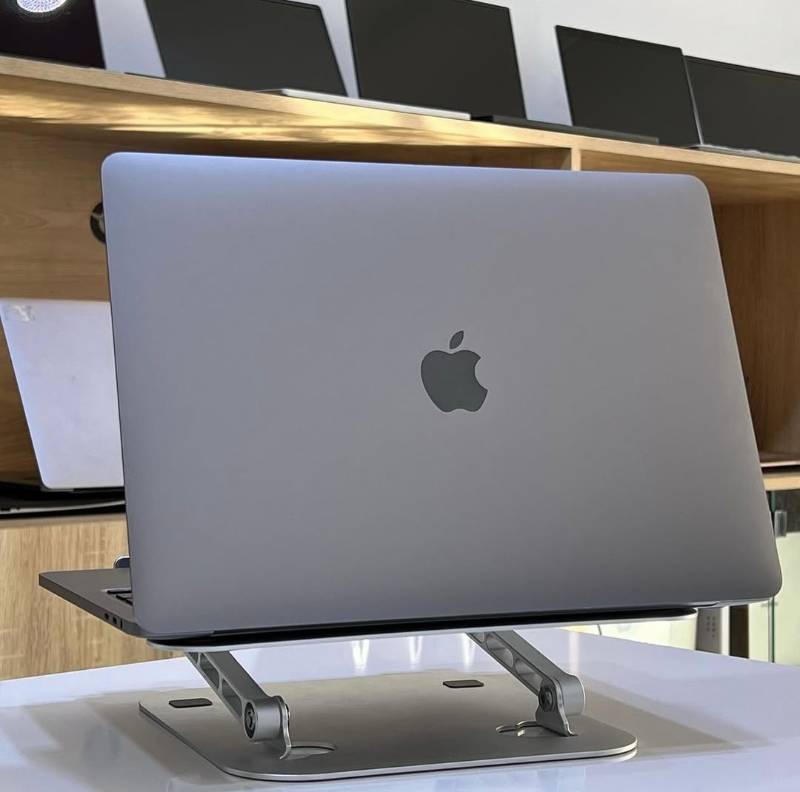 Macbook pro 2020 a