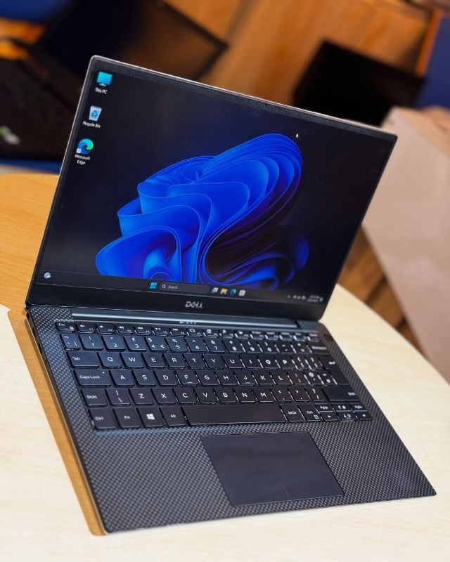 Dell XPS 13