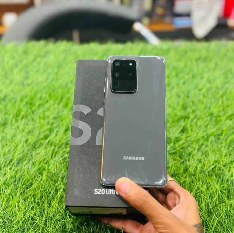 SAMUSUNG S20 ULTRA