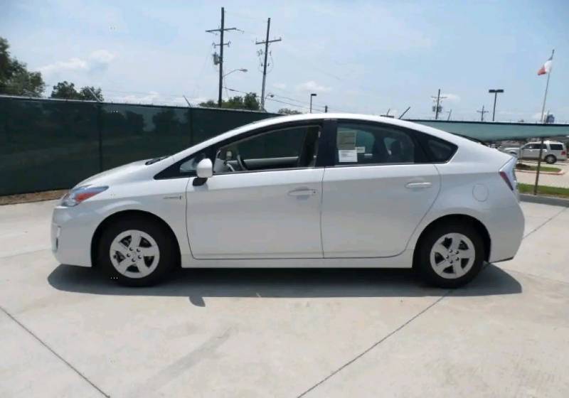 TOYOTA PRIUS 2012