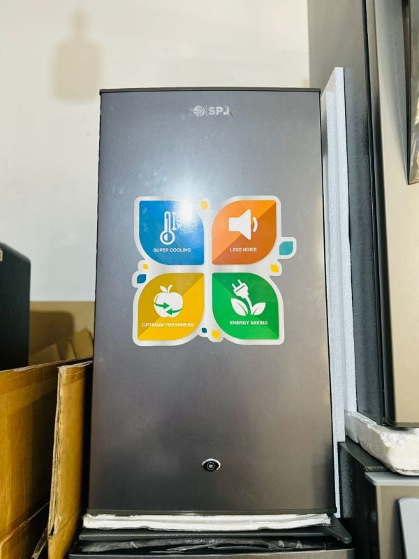 63 LITERS SINGLE DOOR REFRIGERATOR