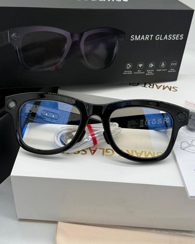 M01 Smart AI Glasses