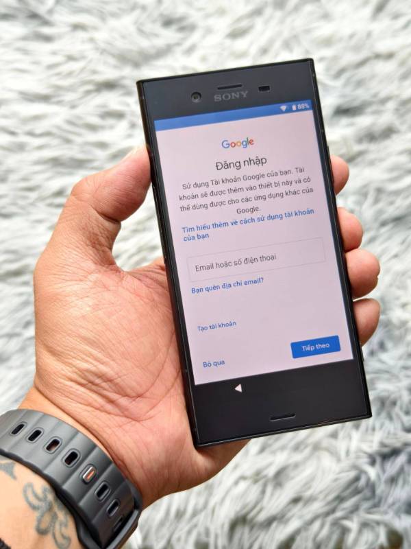 SONY XZ1