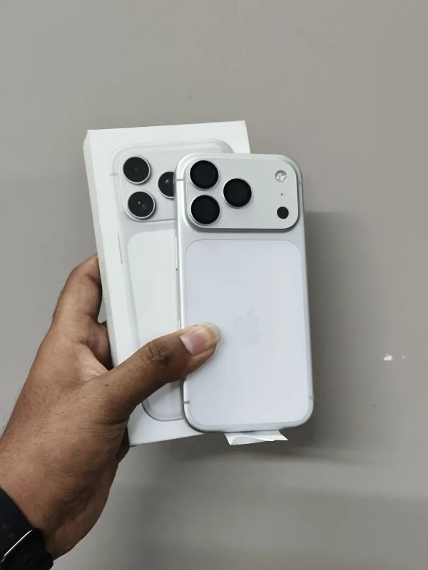 IPHONE 17 PRO
