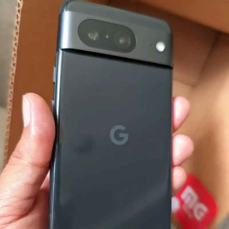 PIXEL 8 series