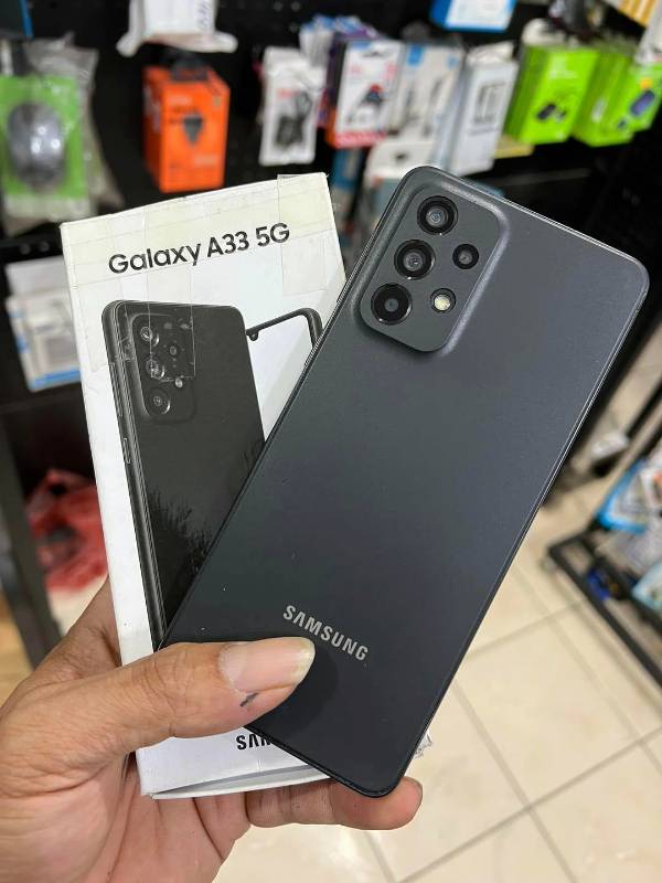 SAMSUNG A33