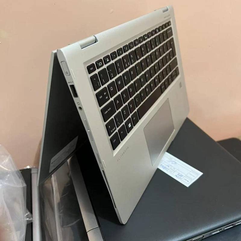 Hp EliteBook 1030 G2