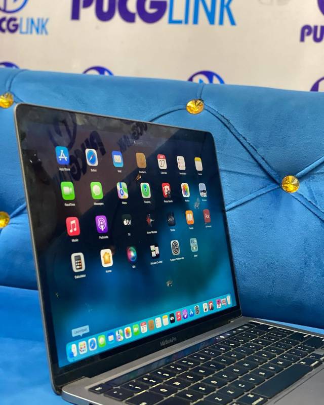 Macbook pro 2020 b