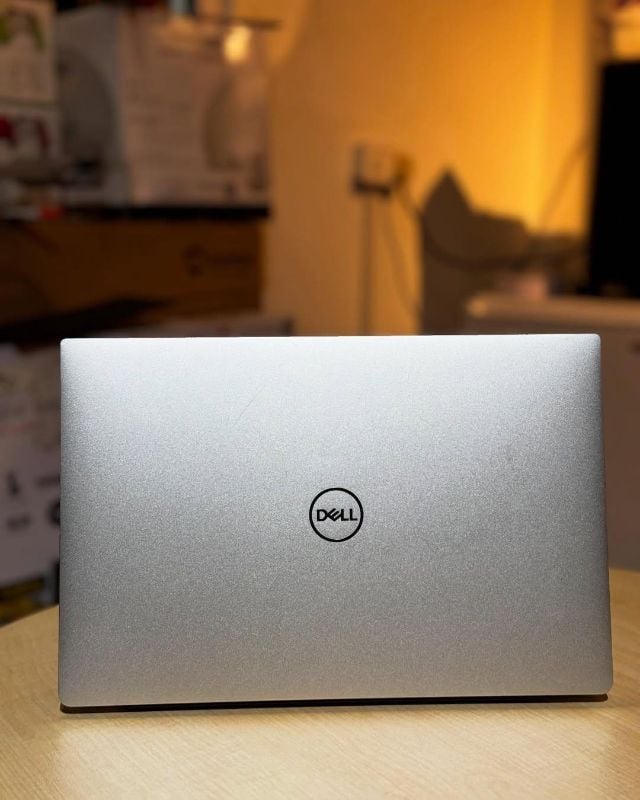Dell XPS 13