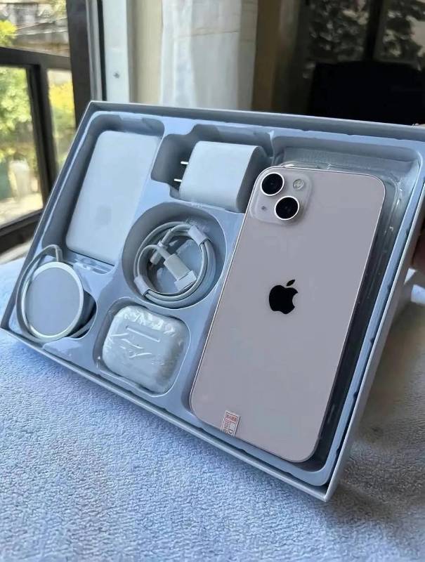 IPHONE 13