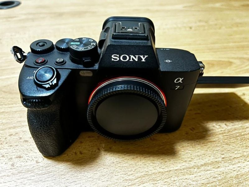 Sony a7 IV Mirrorless Camera