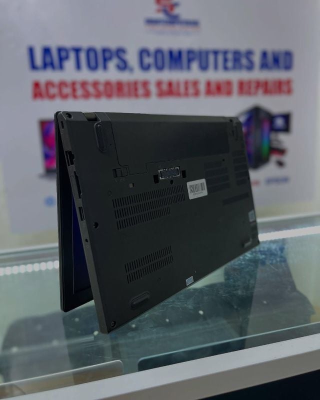 Lenovo ThinkPad x270