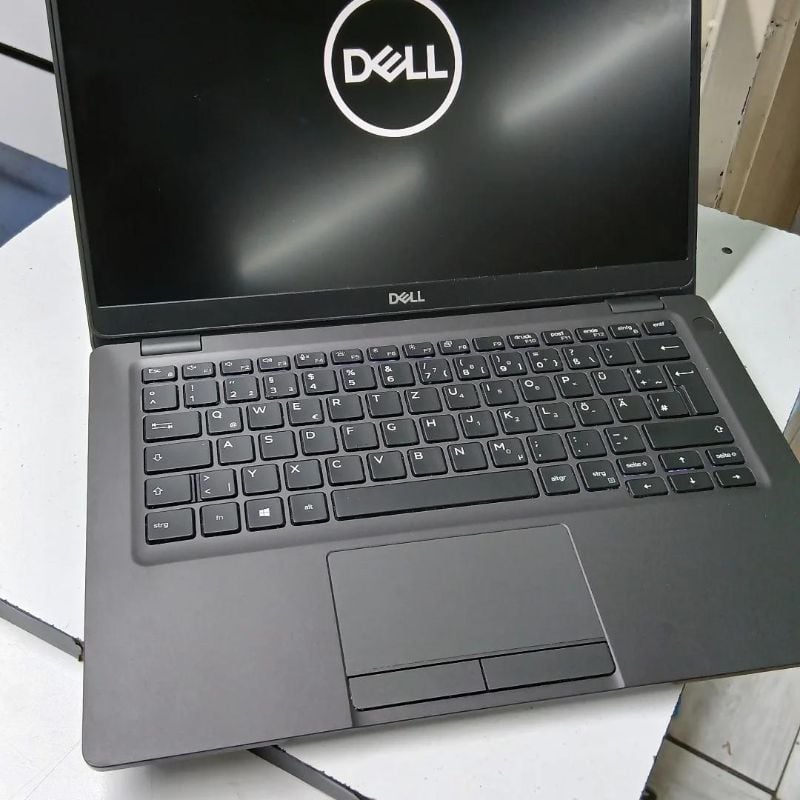 Dell latitude 5300