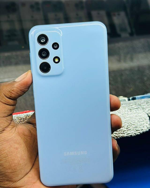 SAMSUNG A53