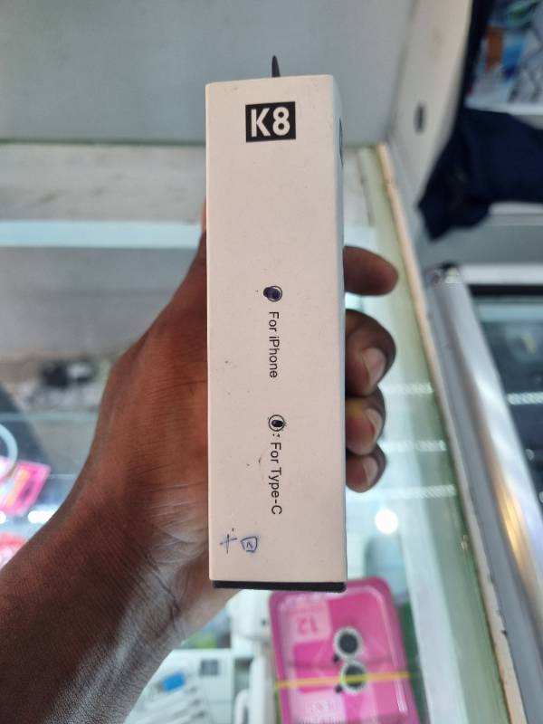 K8 MICROPHONE