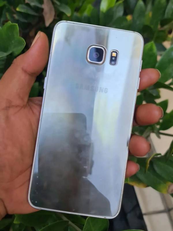 SAMUSUNG S6