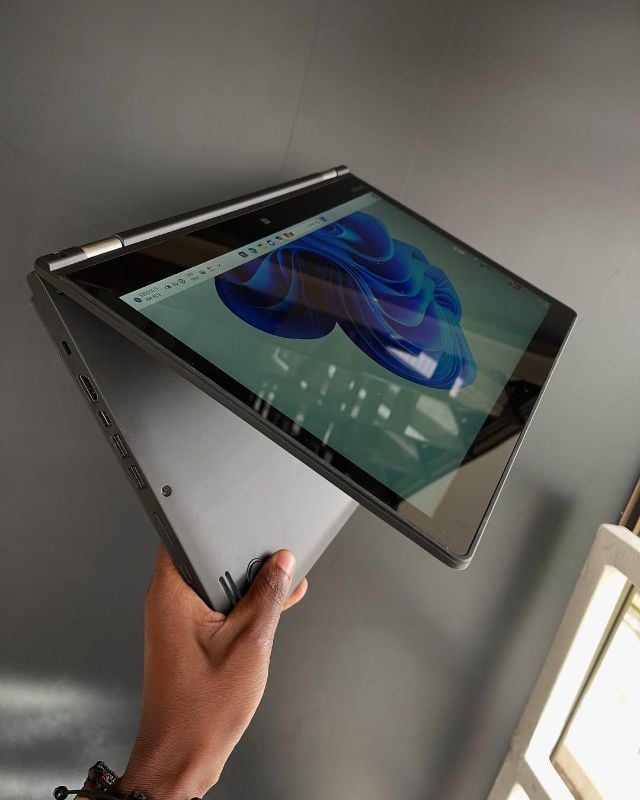 Lenovo ThinkPad Yoga x370 I7