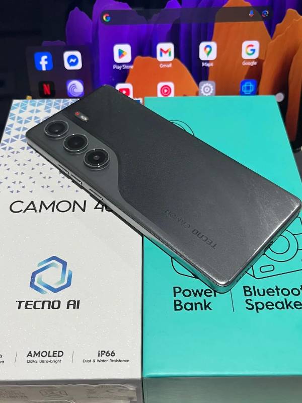 TECNO CAMON 40