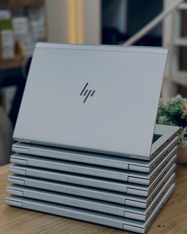 Hp EliteBook 830 G5 7th gen