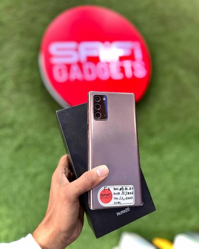 SAMSUNG NOTE 8
