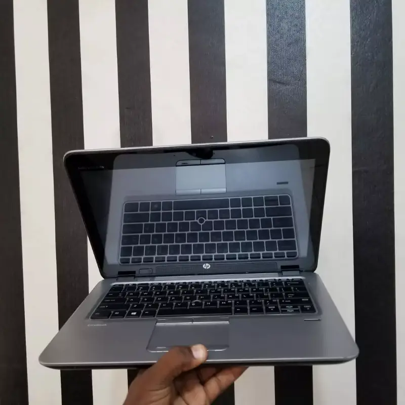 Hp EliteBook 820 G3