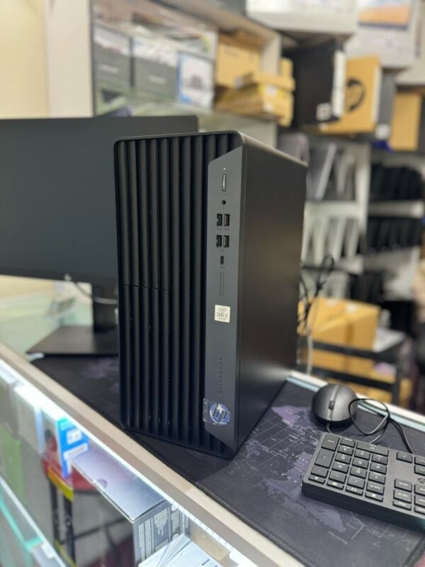 i5* 10th gen ssd256+hdd 500gb/16g 

Graphics nvidia GeForce 2gb