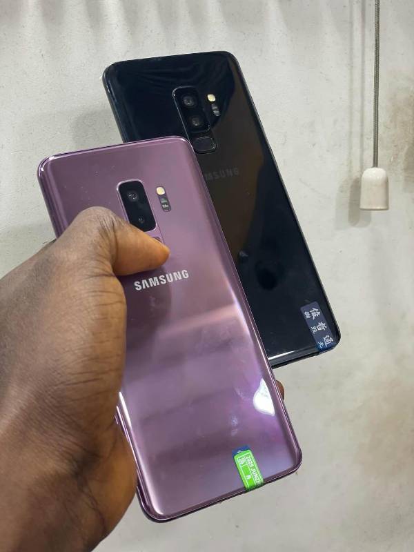 SAMUSUNG S9 PLUS