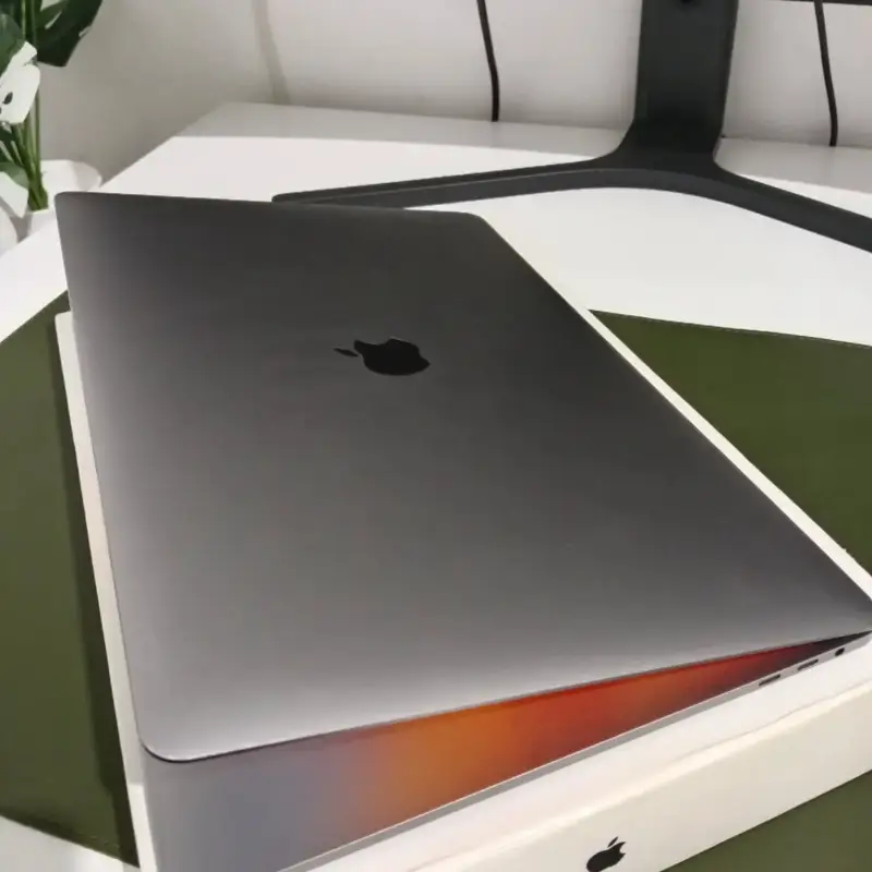 Macbook pro 2018 a