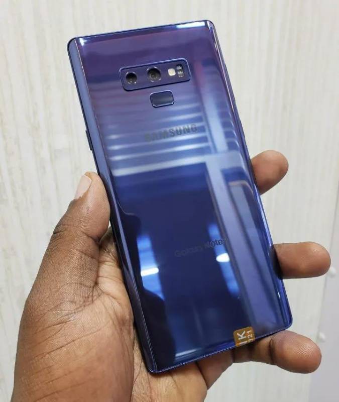 SAMSUNG NOTE 9