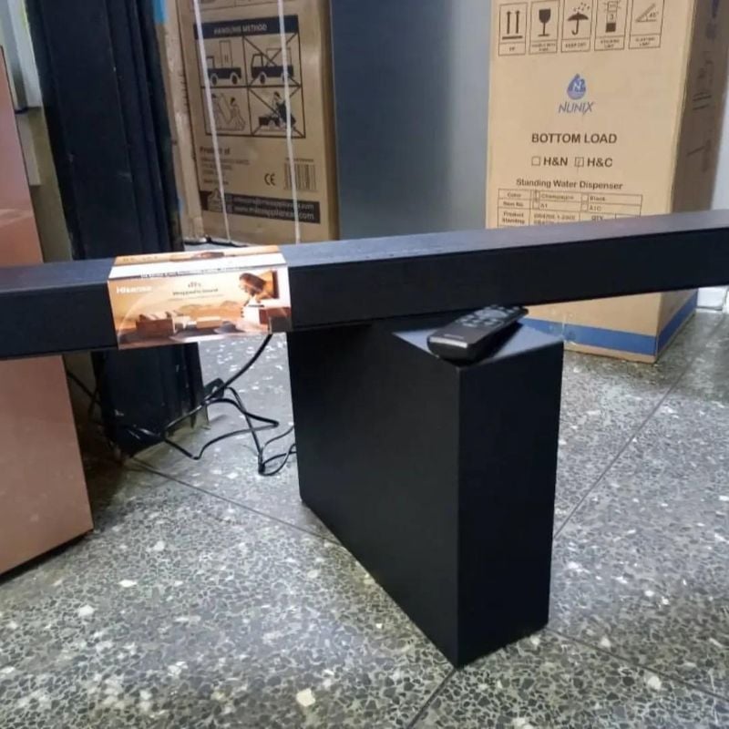 Hisense HS2100 2.1-Channel Soundbar