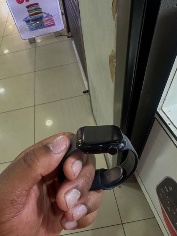 APPLE WATCH SE