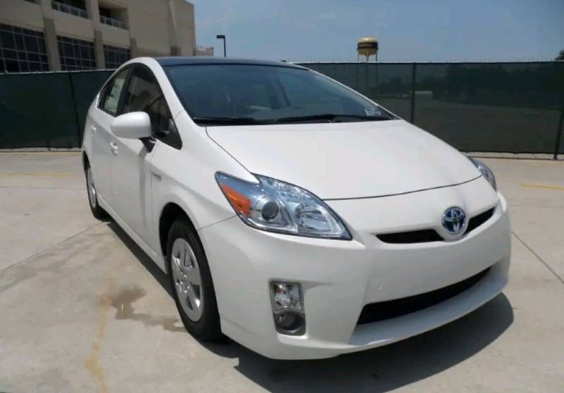 TOYOTA PRIUS 2012