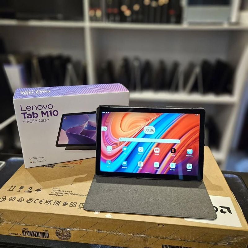LENOVO M10