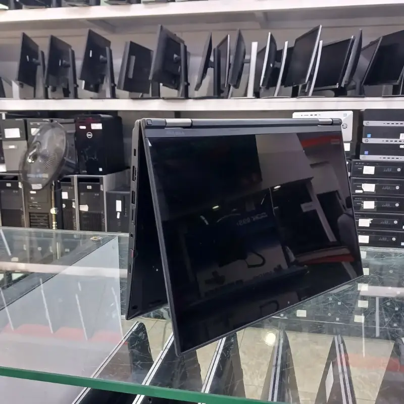 Lenovo ThinkPad Yoga X380 ,