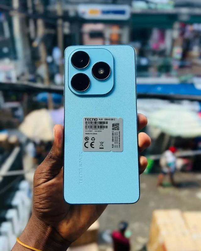 TECNO SPARK 20