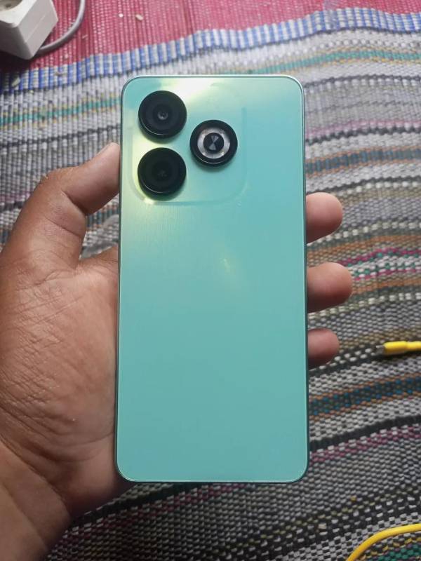 INFINIX  SMART 8