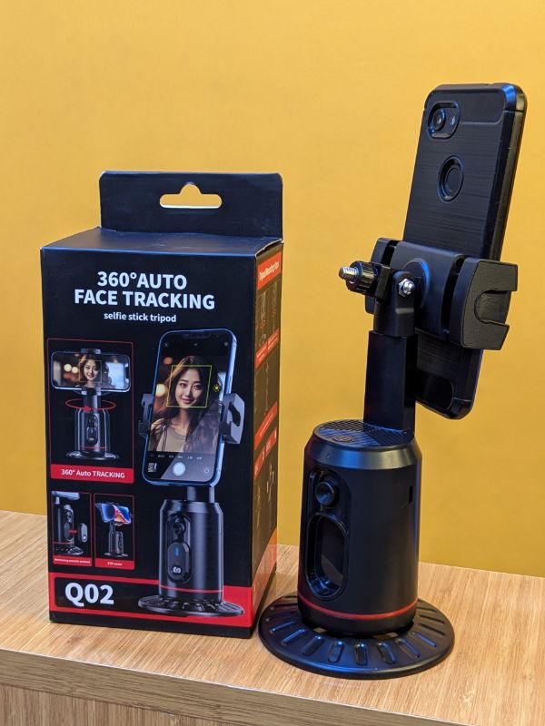 Q02 360° Auto Face Tracking Selfie Stick Tripod