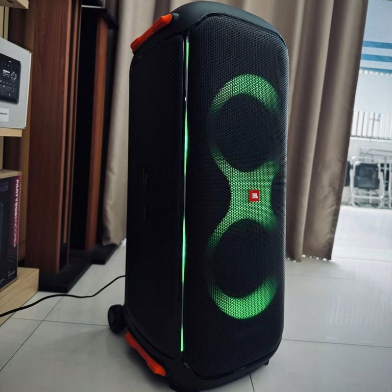 JBL Partybox 710