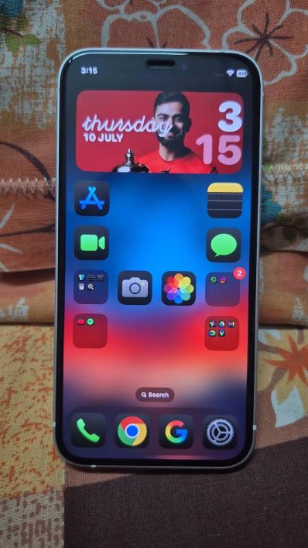 IPHONE 12