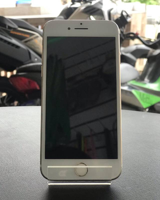 IPHONE 7 series