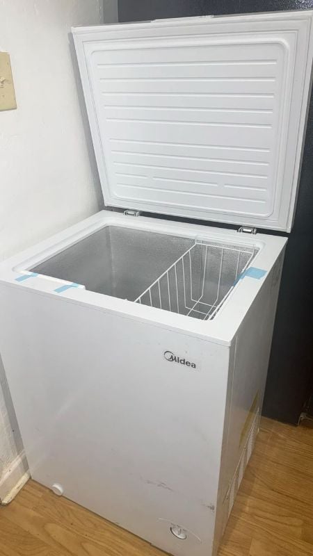 Mika 95Liters Freezer MCF95WLG
