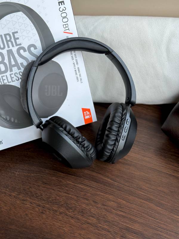 JBL TUNE 300BT