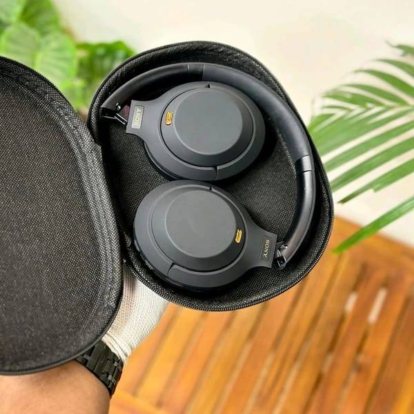 SONY WH-1000XM4