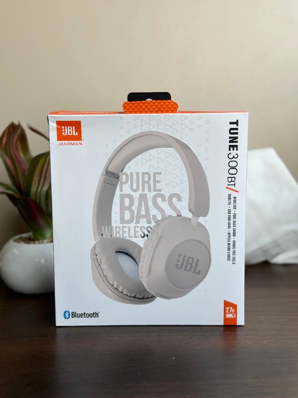 JBL TUNE 300BT-1