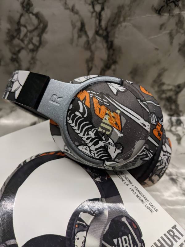JBL LIVE 650