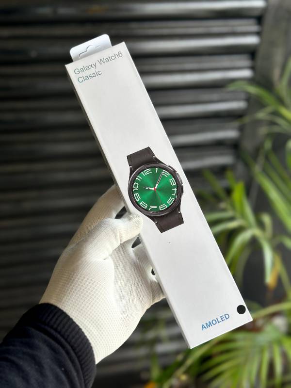 SAMSUNG GALAXY WATCH6 CLASSIC WITH  DUAL  BUTTONS